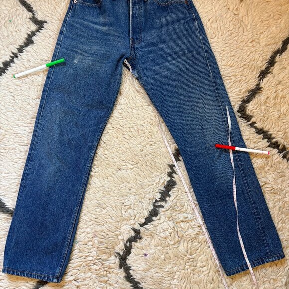 Vintage Levi's 501 - Picture 4 of 12